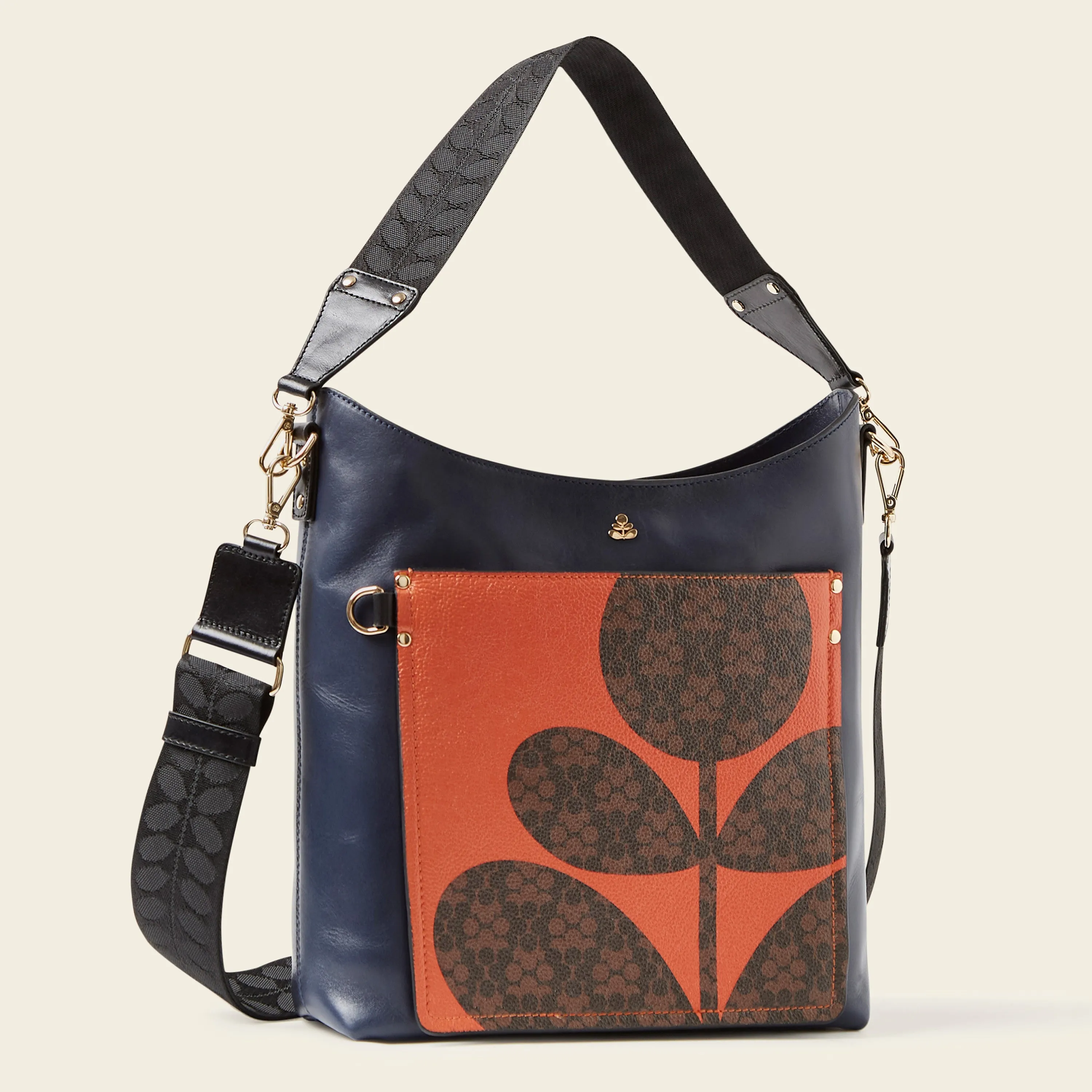 Carrymax Bucket Bag - Navy Puzzle Flower