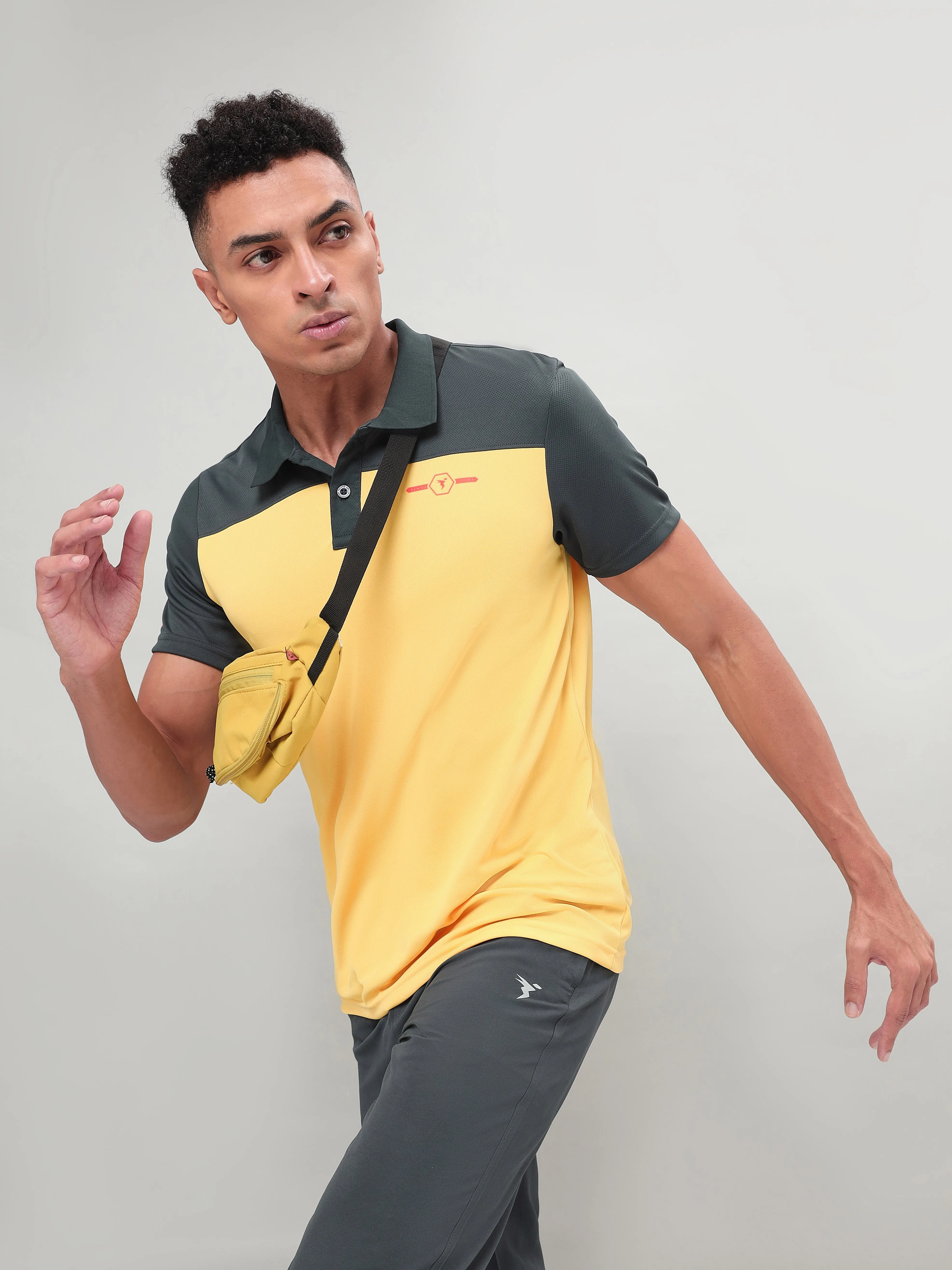 Men Colorblock Relax Fit Polo T-shirt with TECHNO COOL 