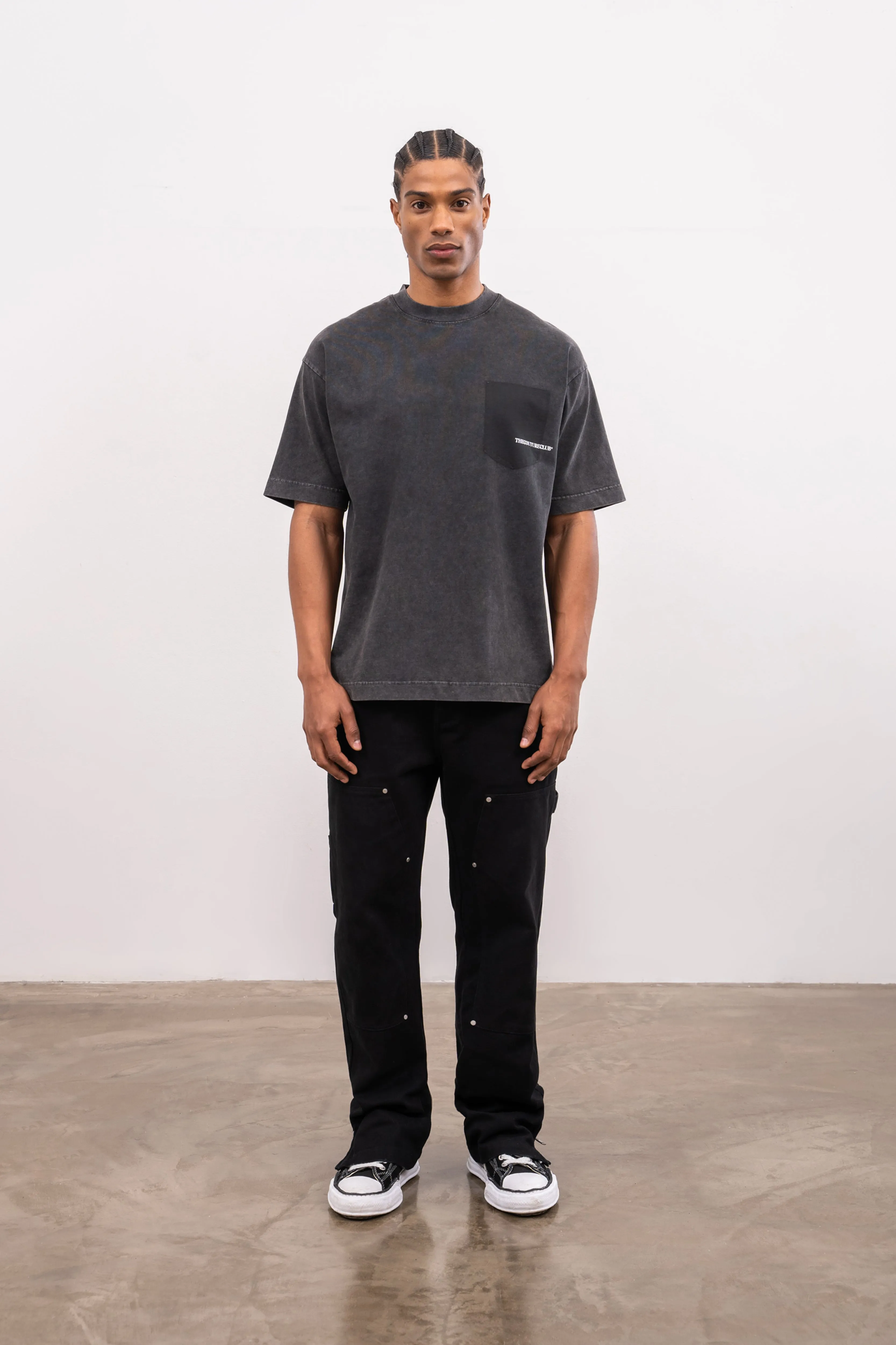 WASHED POCKET DETAIL T-SHIRT - CHARCOAL